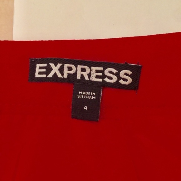 Express bright red black buckle side skirt - Picture 4 of 5